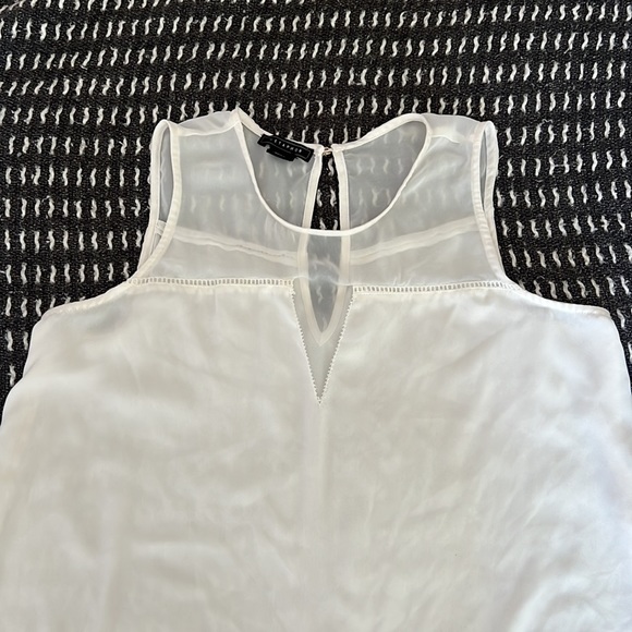 Metaphor White Sheer Yoke Tank/Blouse - Medium - Picture 3 of 11